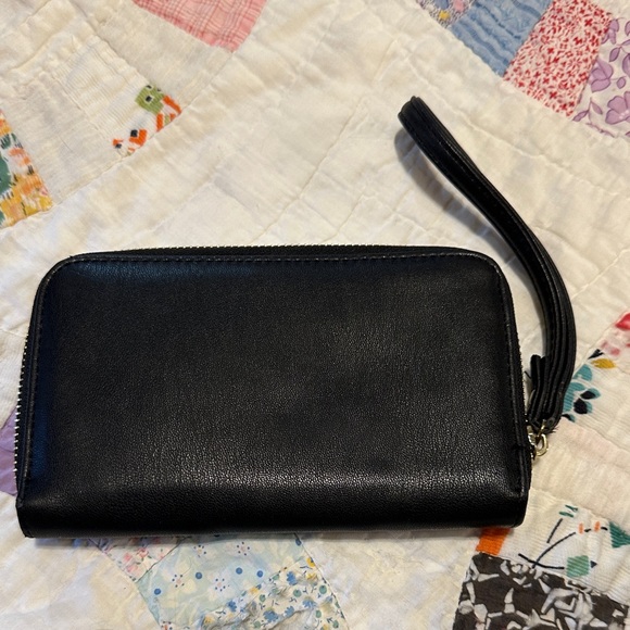 Adrienne Vittadini Black Leather Clutch - Picture 2 of 5